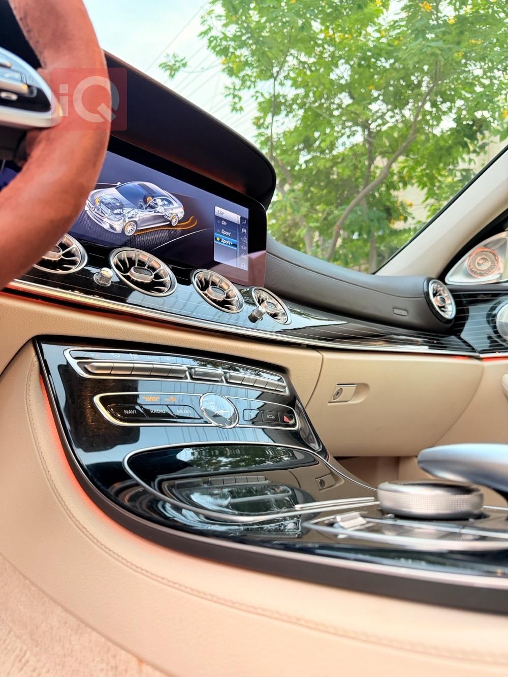 مرسيدس بنز E-Class